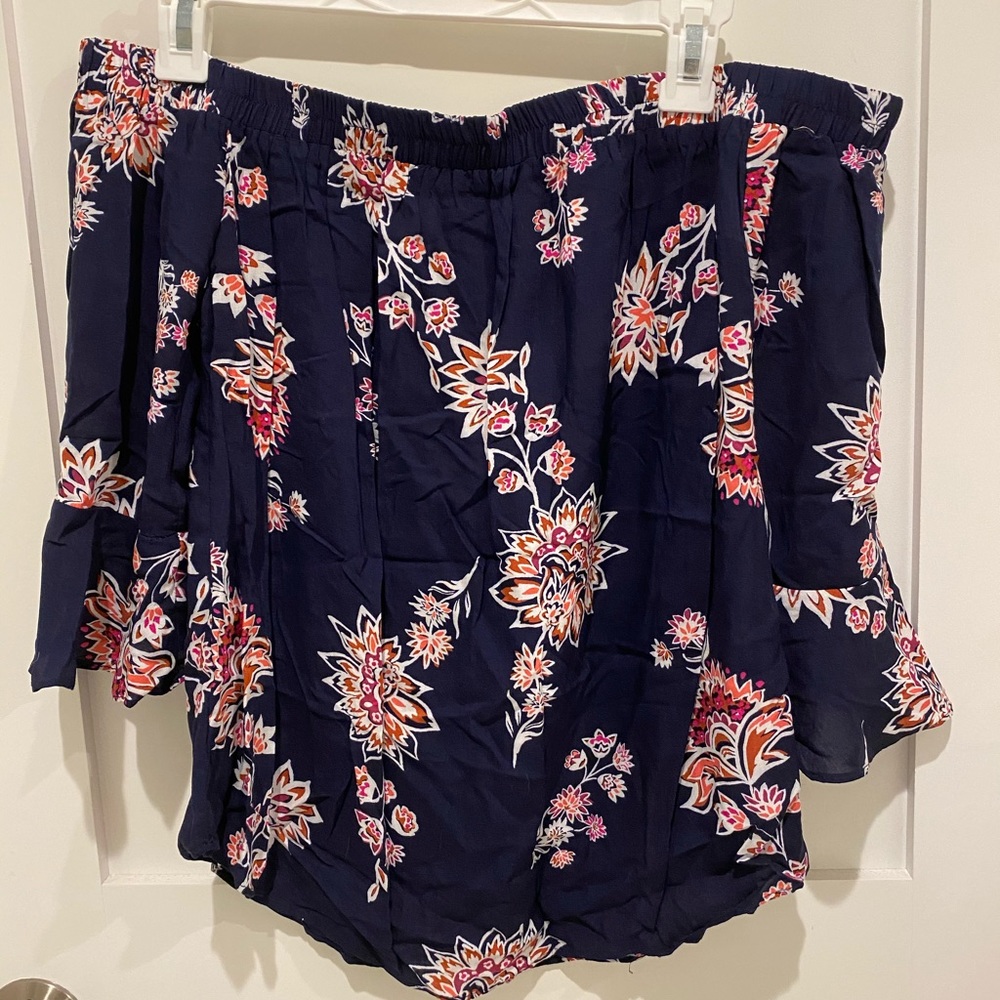 Women’s navy and pink off the shoulder top